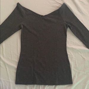 Cute simple 3/4 sleeve shirt size small